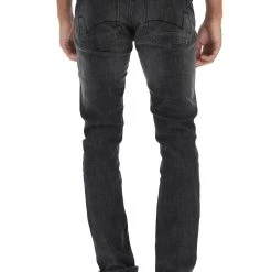 Key Jey Jeans Slim Fit Uomo Keyjey Nero -Lacoste shop 018f62cc5203ebf78edb46351d2b2196