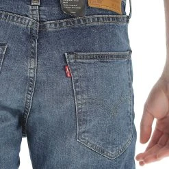 Levi's 502 Taper Fit Art.295070775 -Lacoste shop 03cef12843c8cf0fd54386eef77fc59a