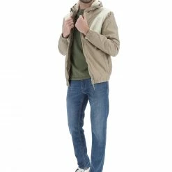 Giacca A Vento Con Cappuccio Blend Bicolor 11 Giacca A Vento Con Cappuccio Blend Bicolor -Lacoste shop 15db72495123069aca0af5ea2b3ca939