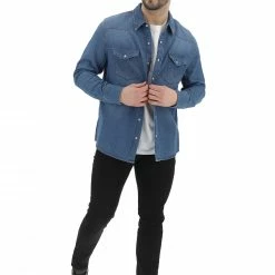 Camicia In Denim Wrangler Uomo Regular Fit -Lacoste shop 230a077c9f4dc4ff4df200d7bcb3eb93