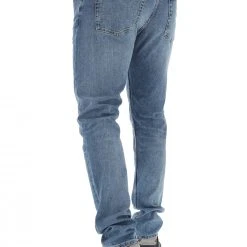 Calvin Klein Jeans Jeans Calvin Klein J30j322442 Slim Taper Con Lavaggio Medio -Lacoste shop 261407a4cde4ca6524723d2909f15f80