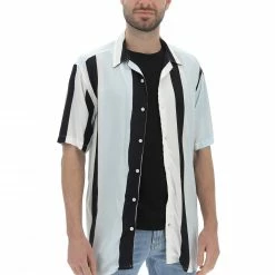 ONLY E SONS Camicia A Maniche Corte Only&sons A Righe Verticali -Lacoste shop 2c18ec36378c919b0a8661c5f0ece9ba