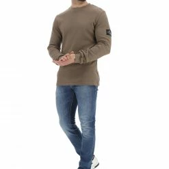 Calvin Klein Jeans Maglioncino Calvin Klein Jenas Uomo In Cotone Piquet Con Patch Applicata -Lacoste shop 2f418077d6de53ecc81f04b6398deb30