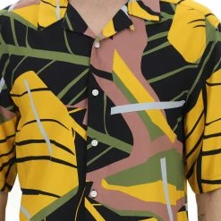 ONLY E SONS Camicia Manica Corta In Viscosa Only & Sons Stampata 15 ONLY E SONS Camicia Manica Corta In Viscosa Only & Sons Stampata -Lacoste shop 48bbcf74376c486716777929b11c420a