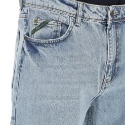 Pont Denim Jeans Pont Cropped Fit Mod. Yellowstone Lavaggio Chiaro -Lacoste shop 4b6cbd1579e5a64d4264c6859b5168d7