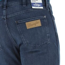 Jeans Wrangler Mod. Larston 812 Slim Tapered W18soc42g 10 Jeans Wrangler Mod. Larston 812 Slim Tapered W18soc42g -Lacoste shop 4f04e885e037bef189449d736587bede