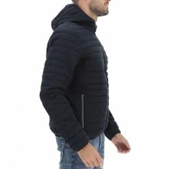 Piumino 100 Grammi Stretch Dalla Linea Sportiva Canadiens Louis Stretch -Lacoste shop 4f2d7ba8aaf2a139a5119b9f68ee4798