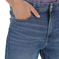 Jeans Calvin Klein Jeans J30j323368 Modello Dad Uomo -Lacoste shop 5ed43ce6c5d37b2fa8e125f76bfc62a0