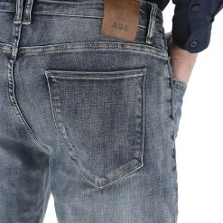 Jeans Age Con Dettaglio Rotture -Lacoste shop 61c585ee2a1fbe1eafc6387b9afacea7