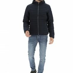 Piumino 100 Grammi Stretch Dalla Linea Sportiva Canadiens Louis Stretch -Lacoste shop 69f2ec0dd2fa1a46232ed8031d61287e