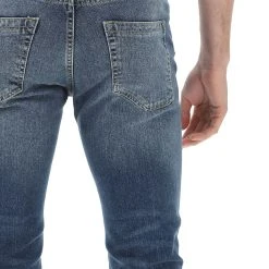 Jeans Uomo Super Slim Fit Elasticizzati Age 10 Jeans Uomo Super Slim Fit Elasticizzati Age -Lacoste shop 6e367667a92cf5d0af34c17d07895154