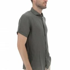 YES.ZEE Camicia In Lino Manica Corta Yes Zee Uomo -Lacoste shop 748aa0ad84dd96b51548d84e5a33fbd1