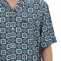 Camicia A Maniche Corte Lee Loose Fit In Fantasia -Lacoste shop 7754480af0b2486a20c5a3392651012b