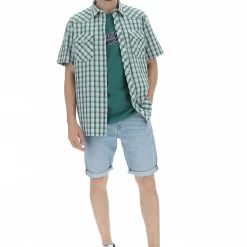 Camicia A Quadri Manica Corta Wrangler W5h84mg26 -Lacoste shop 79b6d3ad15f646e957353acc26fa5d0c