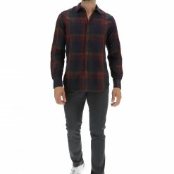 Camicia In Super Cotone Xacus A Quadri Slim Fit -Lacoste shop 7b6fca1b3a8991b9bfead4f157858fa2