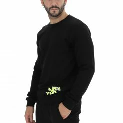 Felpa Girocollo Garzata Pyrex 42529 Con Scritta Fluo Retro -Lacoste shop 7c8e10eca71d0972c13054bfd2bdb2fe