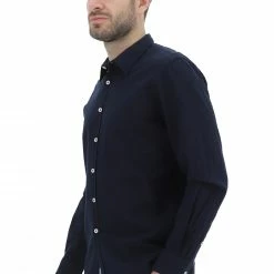 Camicia Age Uomo Tinta Unita In Cotone Con Tramatura Ruvida -Lacoste shop 8b72bc5cc726fb3691053611e0fe140e
