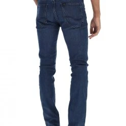 Jeans Lee L719dhtr Luke 8 Jeans Lee L719dhtr Luke -Lacoste shop 8d67ae69c2a3bc3eb49c9a97834d7c60