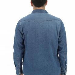 Camicia In Denim Wrangler Uomo Regular Fit -Lacoste shop 90f7c2ce6735e3ee87002d1bbd38f626
