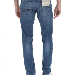 Jeans Replay Modello Willbi 9 Jeans Replay Modello Willbi -Lacoste shop 915453d2969cfb4e92b92d80eb095e99