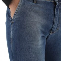 Pantalone In Denim Stretch Eks Slim Fit Effetto Sabbiato -Lacoste shop 995be60f2c6a10dd21972ed6bbf0c835