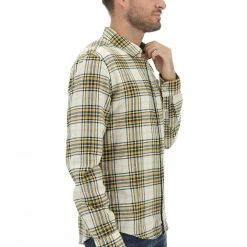Camicia In Flanella Blend A Fanatsia Check Con Bottoni E Taschino Sul Petto -Lacoste shop 9a2daf303f2ceee61a780a93f8750245