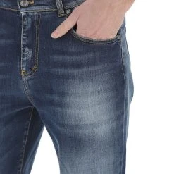 8.9 OTTOPUNTONOVE Jeans 8.9 Con Rotture -Lacoste shop 9a9cb0ff810730c7315baceab3edd34d