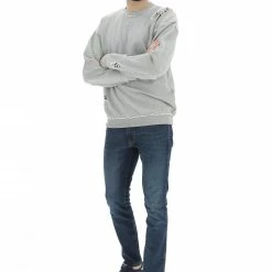 Felpa Girocollo Con Rotture Age In Cotone Garzato -Lacoste shop a041f04b83f974ae2b98402d6a0c9e43