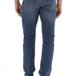 Jeans Uomo Levi's 502 Taper -Lacoste shop a1b4a0b705c8ce04d82a3a6797a9ca5a