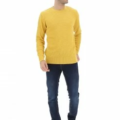 Girocollo Esteban Martinez Art. 310510a 20 Girocollo Esteban Martinez Art. 310510a -Lacoste shop a5c4de5e321f804f862f1e0e7fe290f4