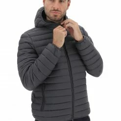 8.9 OTTOPUNTONOVE Giubbotto Imbottito Con Cappuccio 8.9 Con Interno A Contrasto -Lacoste shop a627fecec12848ed7f46f13cff623f0e