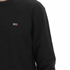 Tommy Hilfiger Jeans Maglia Girocollo Tommy Jeans Dm0dm16318 -Lacoste shop a728c16c37fc326cf44af62755b8b42f