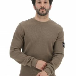 Calvin Klein Jeans Maglioncino Calvin Klein Jenas Uomo In Cotone Piquet Con Patch Applicata -Lacoste shop acf6048bb33f706ff7cd09cbce2846b7