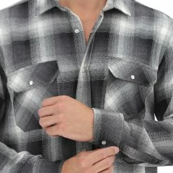 8.9 OTTOPUNTONOVE Camicia A Quadri In Flanella Con Bottoni A Pressione 8.9 -Lacoste shop b31d0c5b30c7c83bb6fa70499c7f95cb