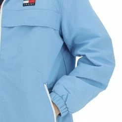 Tommy Hilfiger Jeans Giubbino In Nylon Tommy Jeans Uomo Con Cappuccio E Dettagli A Contrasto -Lacoste shop b81b5503436a60884ead2bb8429d9ee7