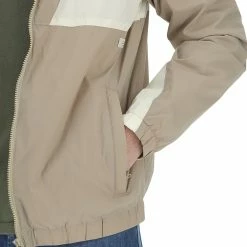 Giacca A Vento Con Cappuccio Blend Bicolor 12 Giacca A Vento Con Cappuccio Blend Bicolor -Lacoste shop ba0662d34da5602ebe3707bfd0aed0a4