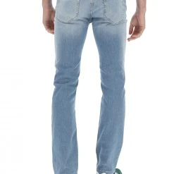 Jeans Uomo Super Slim Fit Elasticizzati Age Lavaggio Chiaro -Lacoste shop c11406806212c8c37a932f18619e9c3e