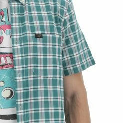 Camicia Manica Corta Lee Uomo A Quadri Con Taschino Sul Petto -Lacoste shop c23871d236a3a94290b9a84c96a17734