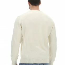 Maglioncino Girocollo Lacoste Uomo Tinta Unita Con Logo A Contrasto Sul Petto 28 Maglioncino Girocollo Lacoste Uomo Tinta Unita Con Logo A Contrasto Sul Petto -Lacoste shop c56833994db873ec263e0a372e9b086b