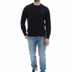 Maglioncino Girocollo Lacoste Uomo Tinta Unita Con Logo A Contrasto Sul Petto 34 Maglioncino Girocollo Lacoste Uomo Tinta Unita Con Logo A Contrasto Sul Petto -Lacoste shop d03528dec37dd50ad02ae854d5f719ec