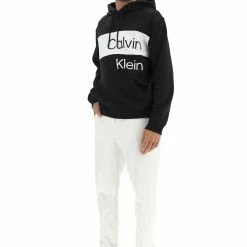 Calvin Klein Jeans Felpa Garzata Calvin Klein J30j321541 Con Cappuccio E Logo A Contrasto -Lacoste shop d47e21cef47cf4afa8177ae0de78dc33