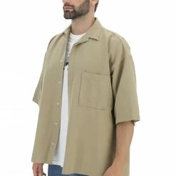 Camicia Over Catch Uomo Effetto Lino Con Manica Scesa E Taschino -Lacoste shop e399de97cbacea83d2d7360470a781b2