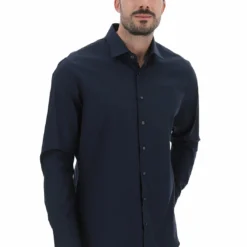 Camicia Michael Kors Uomo Tinta Unita Slim Fit Con Logo Ricamato Tono Su Tono -Lacoste shop f4e6cce521d12cd789d7ddf549f9e201