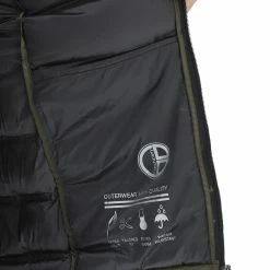 Giubbotto In Ovatta Con Cappuccio Idrorepellente Clinchberry Uomo -Lacoste shop f8478ed8bb50cf2cf450ce3f48f0de8d