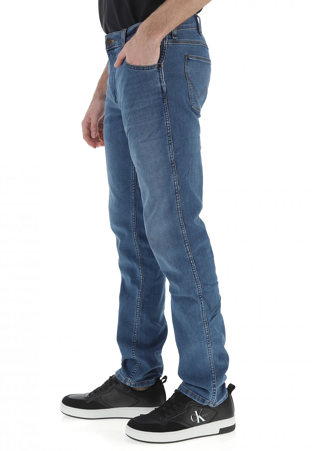 Jeans Wrangler Mod. Greensboro 803 Regular Straight W15q74z59 4 Jeans Wrangler Mod. Greensboro 803 Regular Straight W15q74z59 - immagine 2