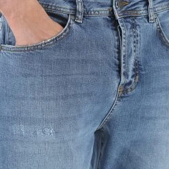 Jeans Sseinse Tapered Fit Uomo 9 Jeans Sseinse Tapered Fit Uomo -Lacoste shop fb8ff536bb507bc56ba7d4ace5c9ce5d