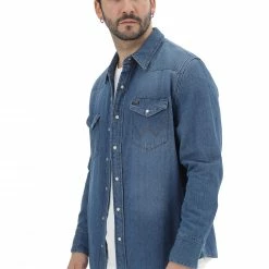 Camicia In Denim Wrangler Uomo Regular Fit -Lacoste shop fe8d88a8dbece0011b083b5dcafc7ace
